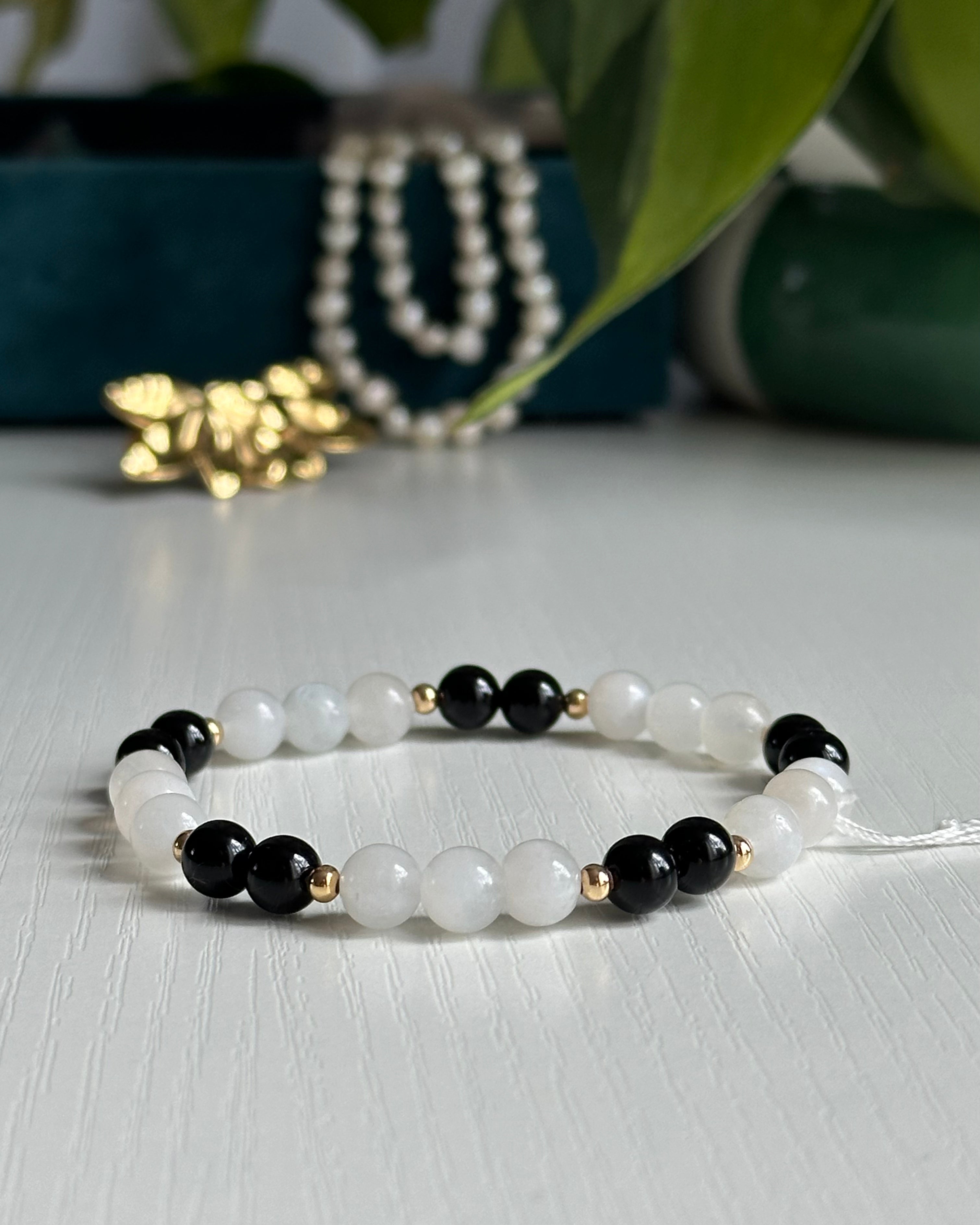 Bracelet Recentrage - Agate Noire & Pierre de Lune