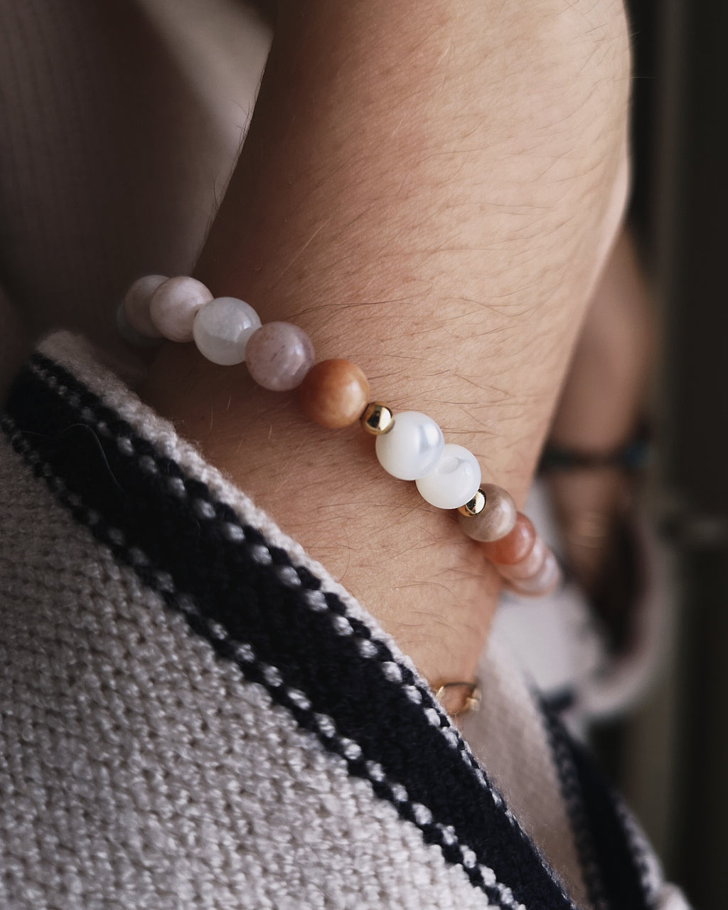 Bracelet Gabriel - Nacre & Pierre du Soleil