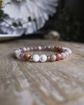 Bracelet Gabriel - Nacre & Pierre du Soleil