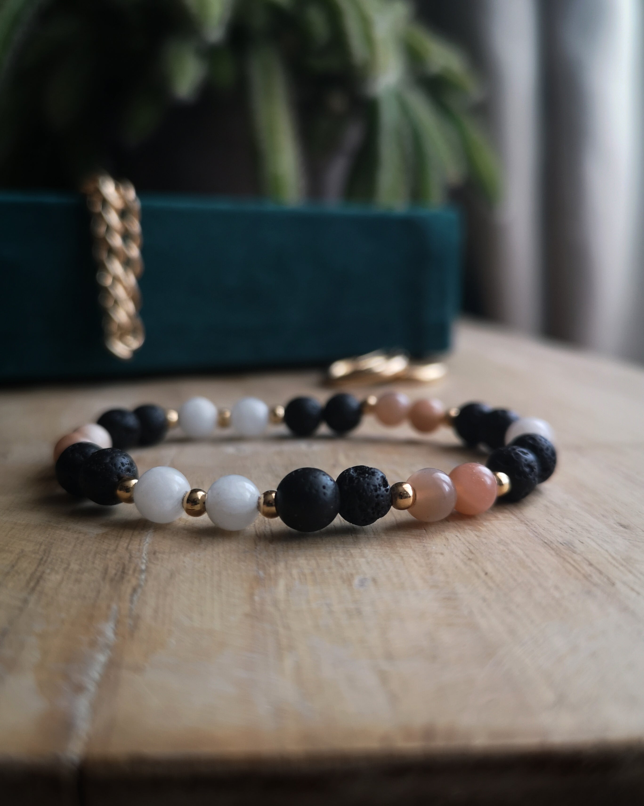 Bracelet Florence - Pierre du soleil, de Lune & de Lave