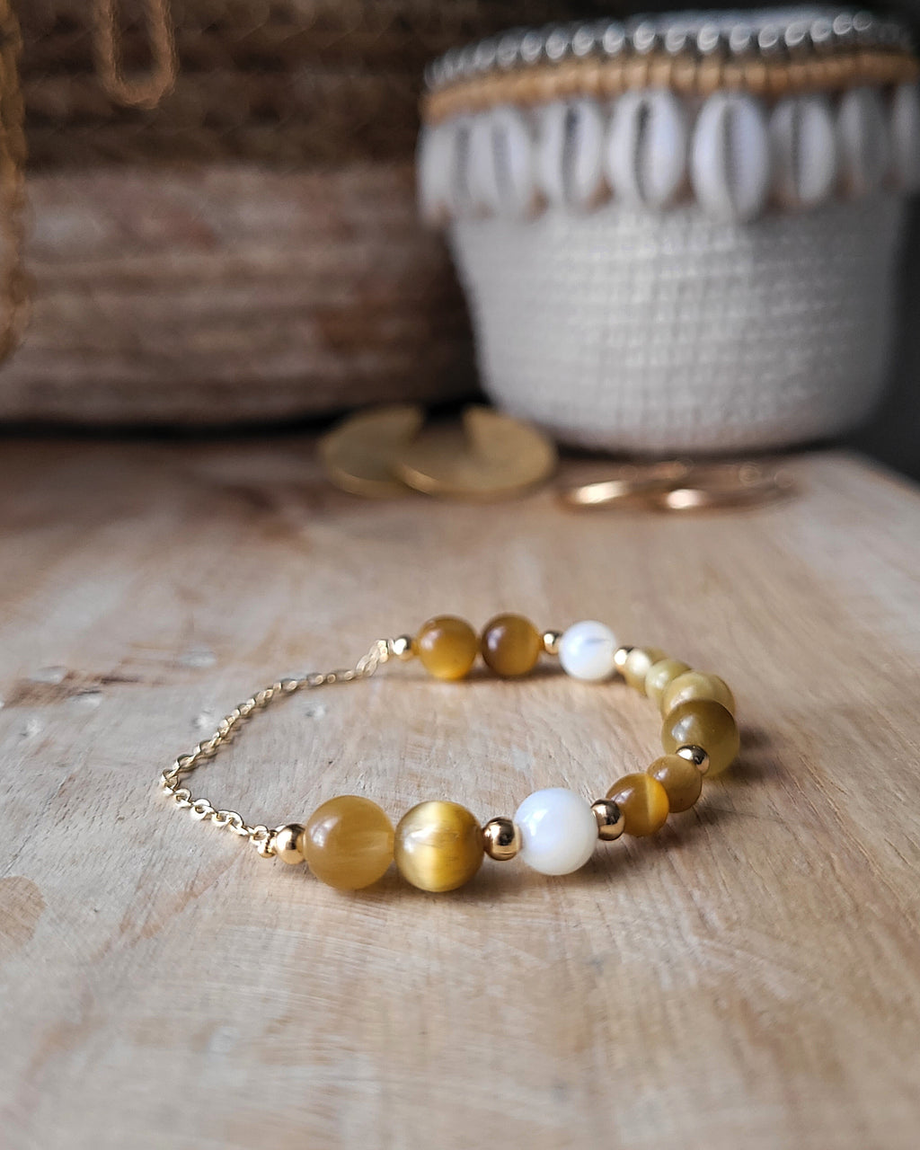 Bracelet Manon - Oeil de tigre blanc & Nacres